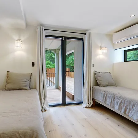 Maison St Tropez Dans Les Vignes