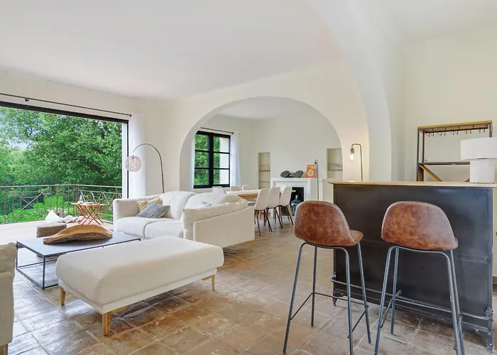 וילה Maison St Tropez Dans Les Vignes סן טרופז